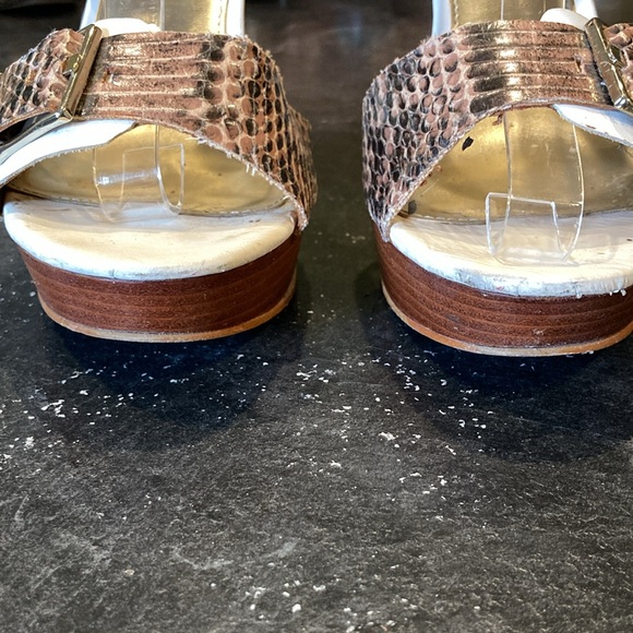 Women’s Marc Fisher Stacie tan brown leather stiletto heel sandals shoes size 9 - Picture 6 of 10